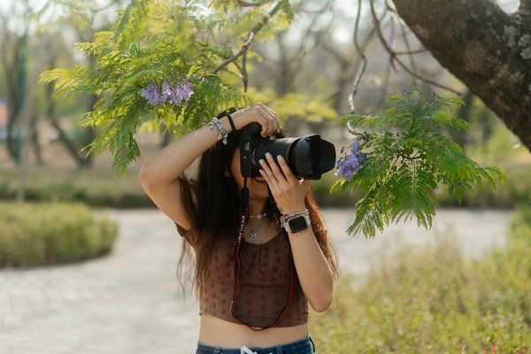 How Can Lifestyle Choices Affect the Course of Diseases in the UK?